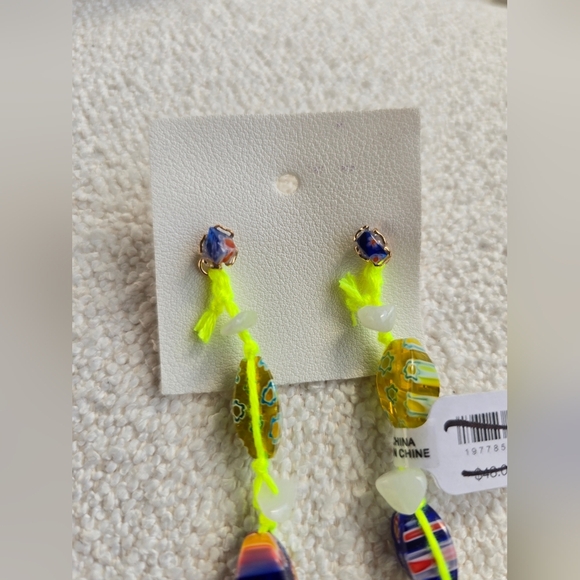 NWT Free People × Ariana Ost, Voyage Dangle Earrings, Neon Light Green -NEW!-$48 - Picture 5 of 7